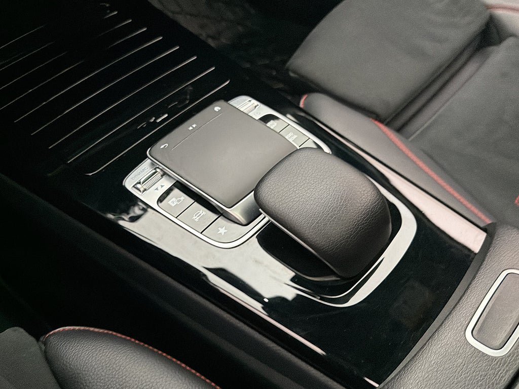 Vehicle Image 22