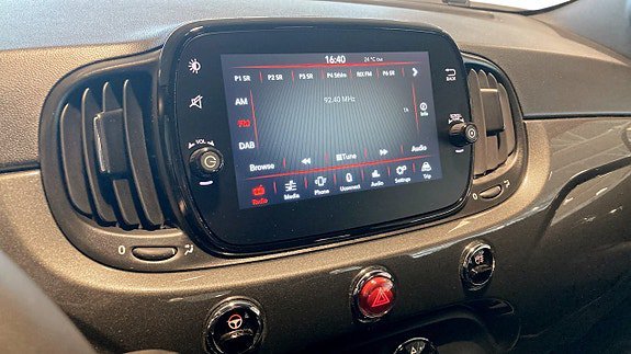 Vehicle Image 14