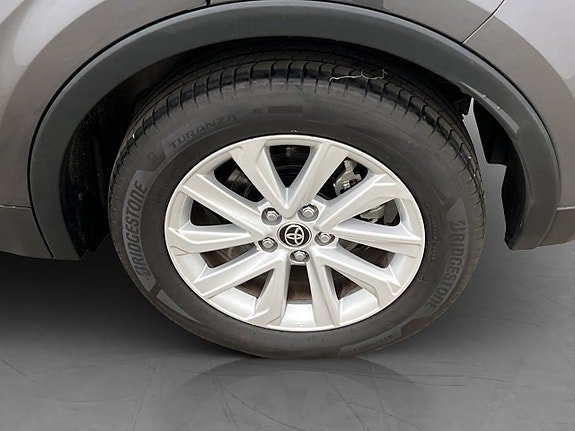 Vehicle Image 31