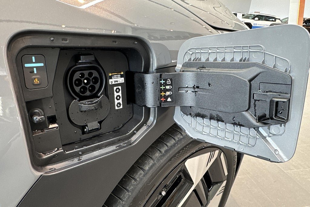 Vehicle Image 22