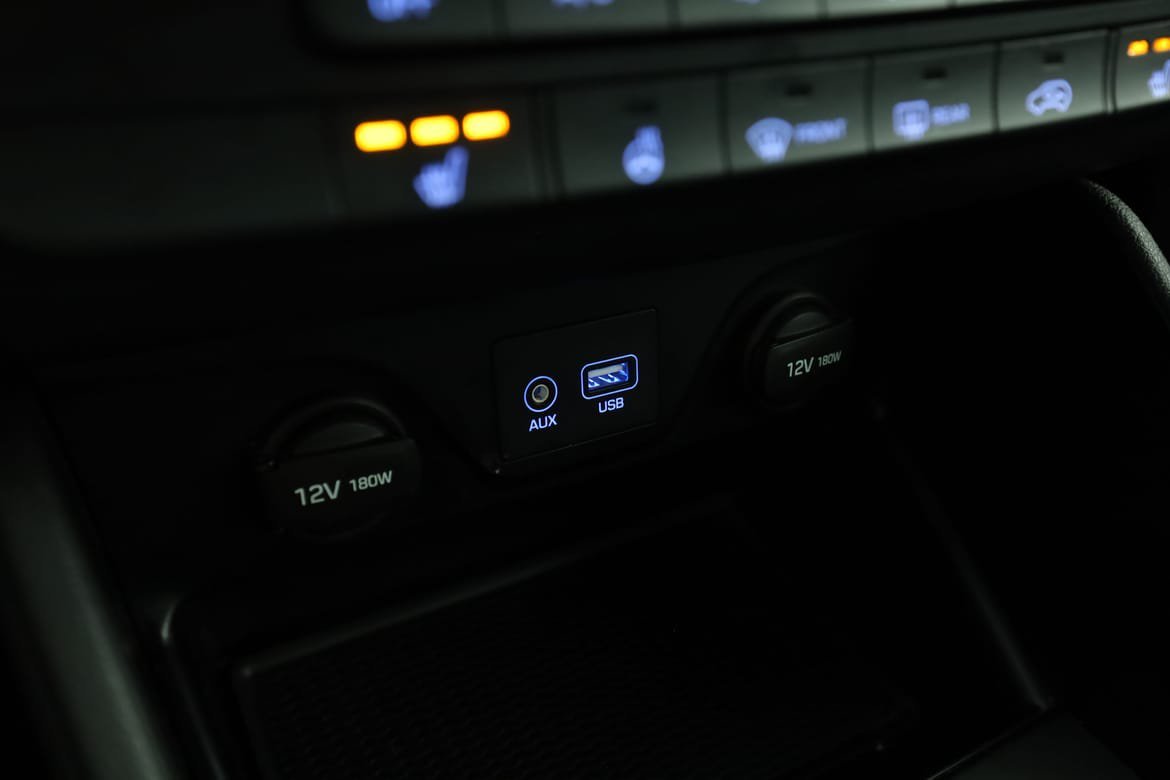 Vehicle Image 25