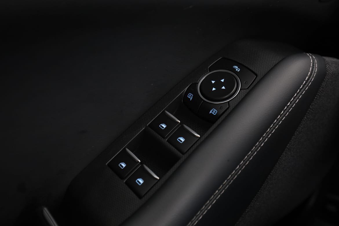 Vehicle Image 35