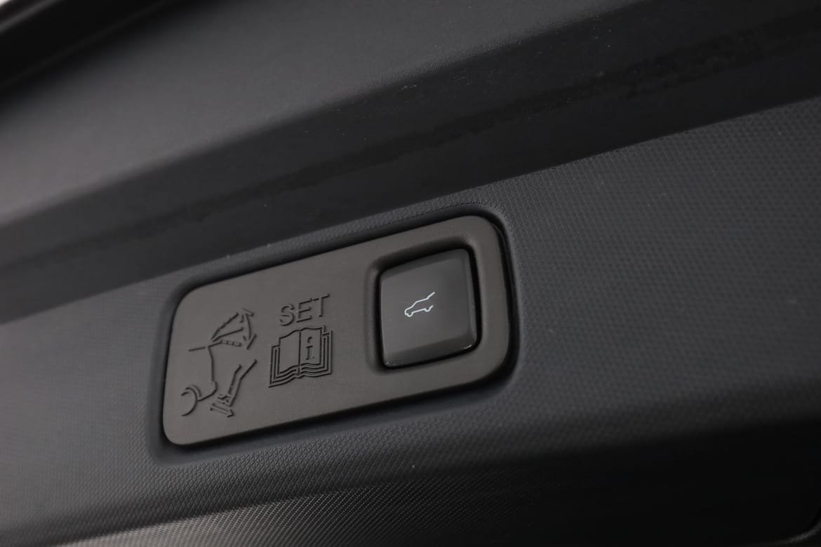 Vehicle Image 38