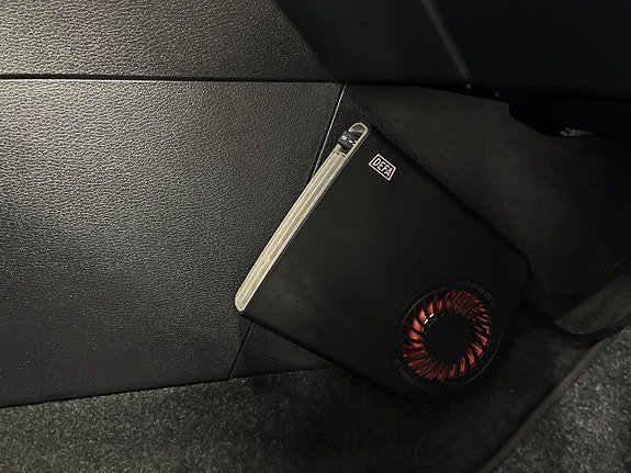 Vehicle Image 26