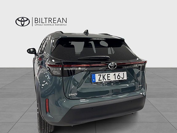 Vehicle Image 7