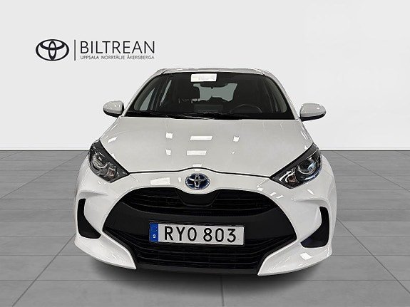 Vehicle Image 9