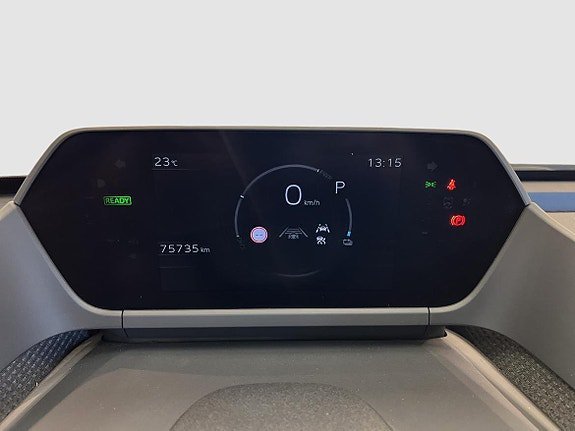 Vehicle Image 12