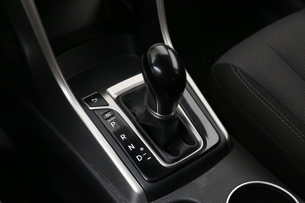 Vehicle Image 21