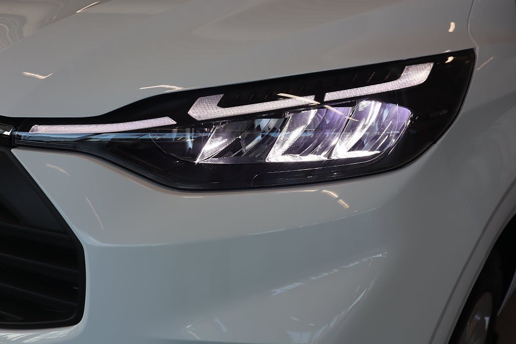 Vehicle Image 15