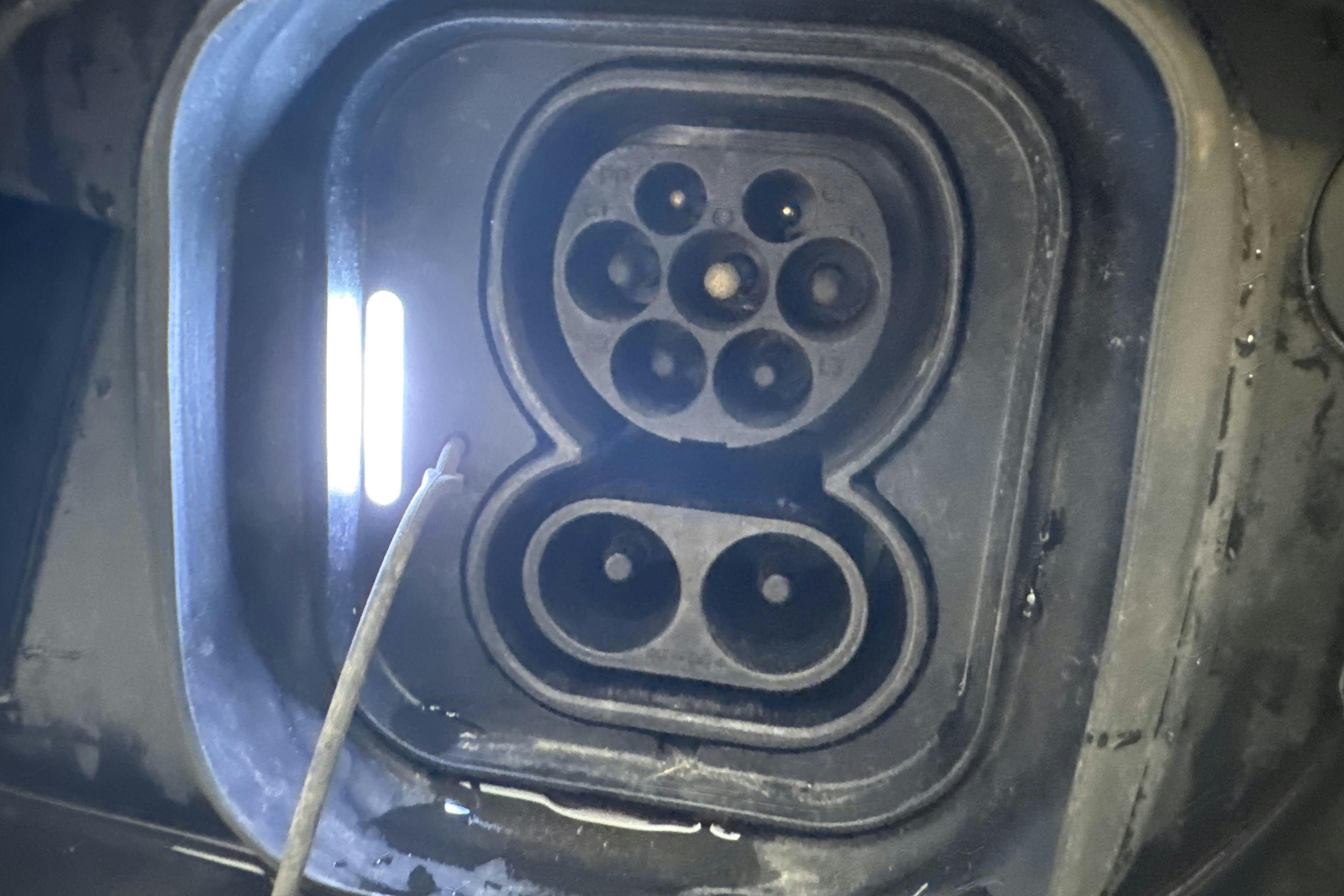 Vehicle Image 17