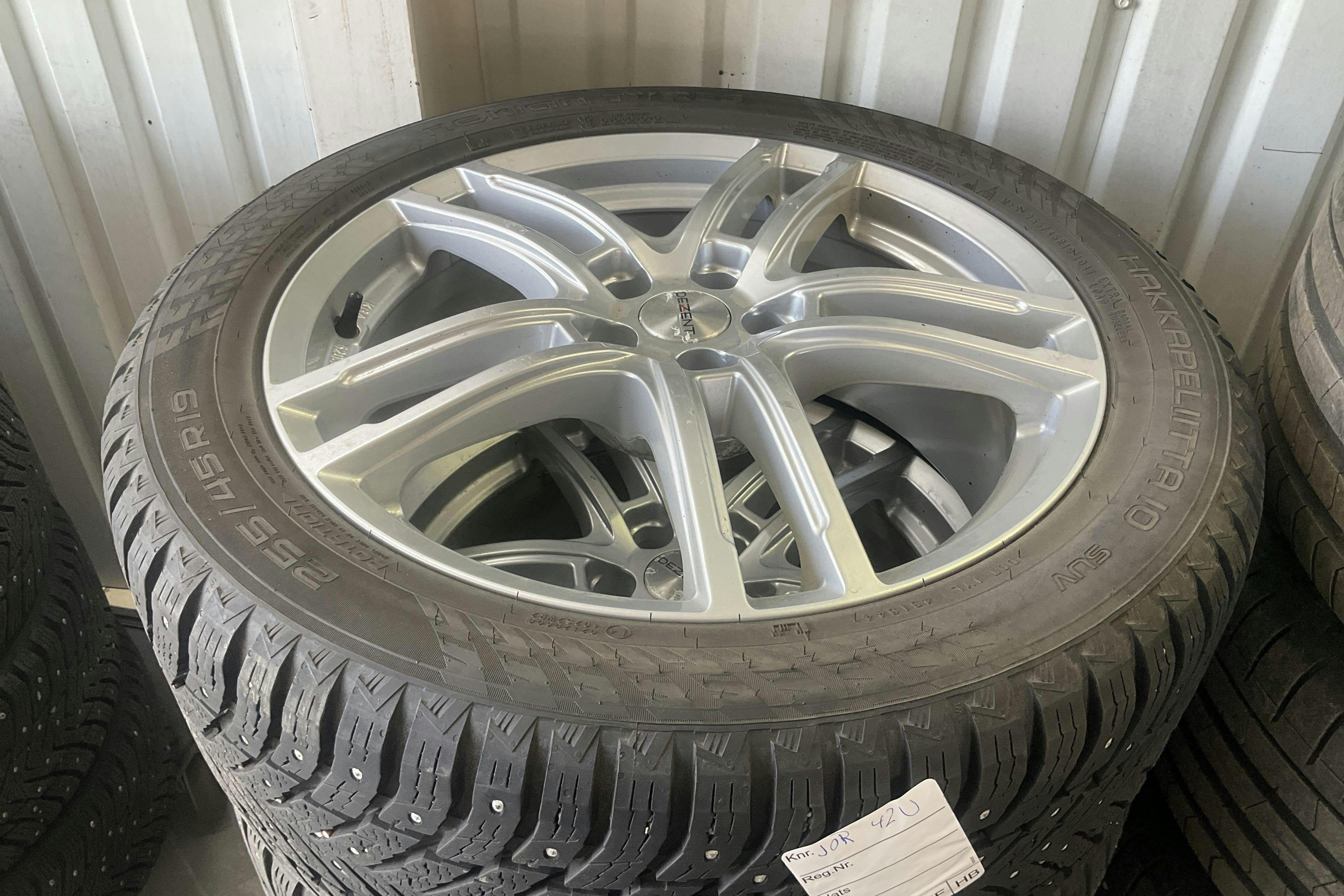 Vehicle Image 18