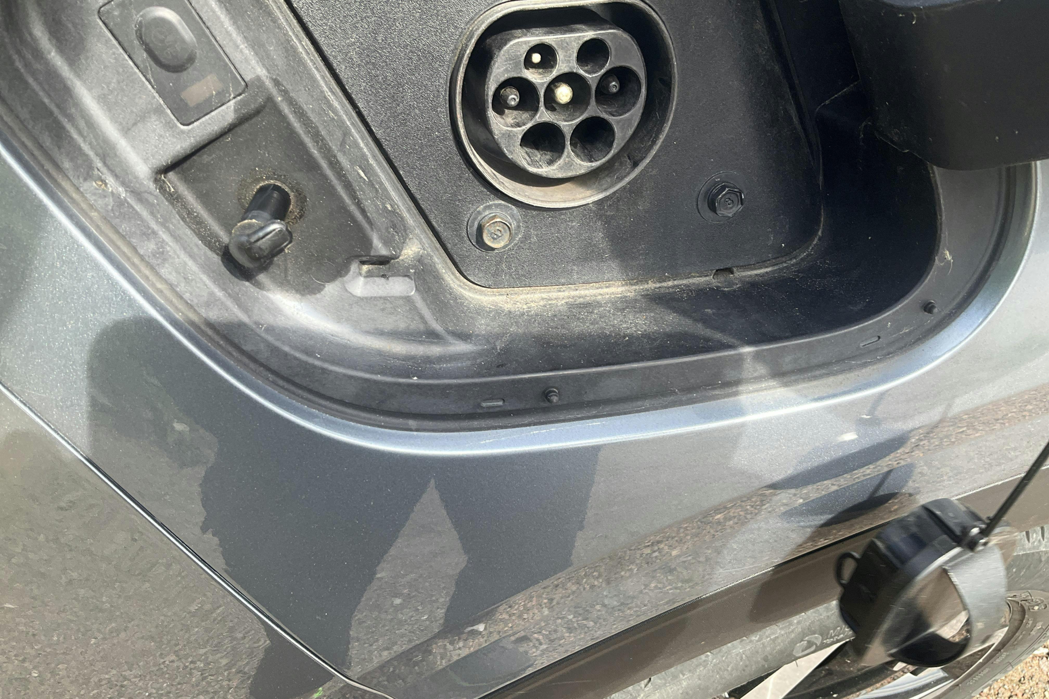 Vehicle Image 14