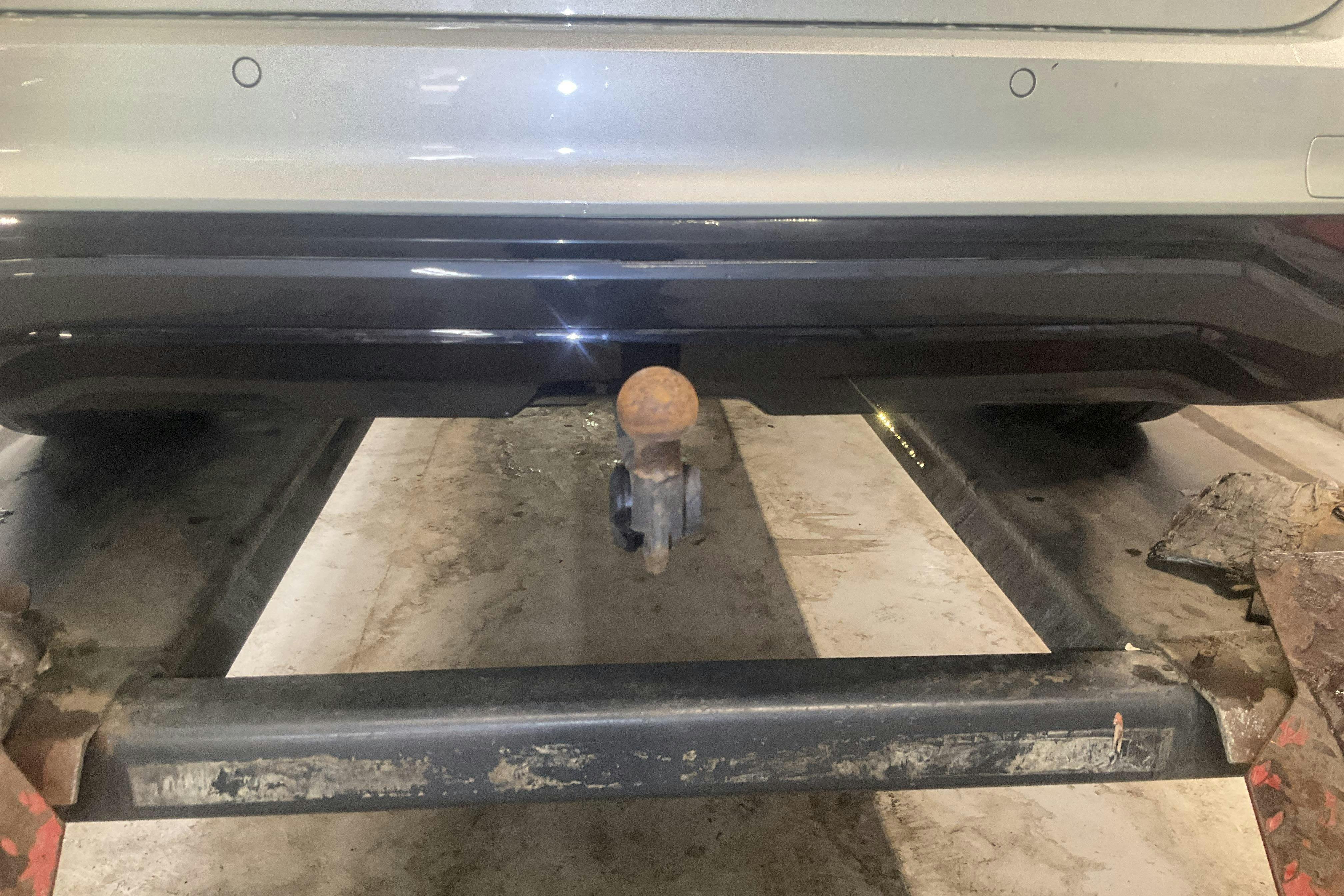 Vehicle Image 16