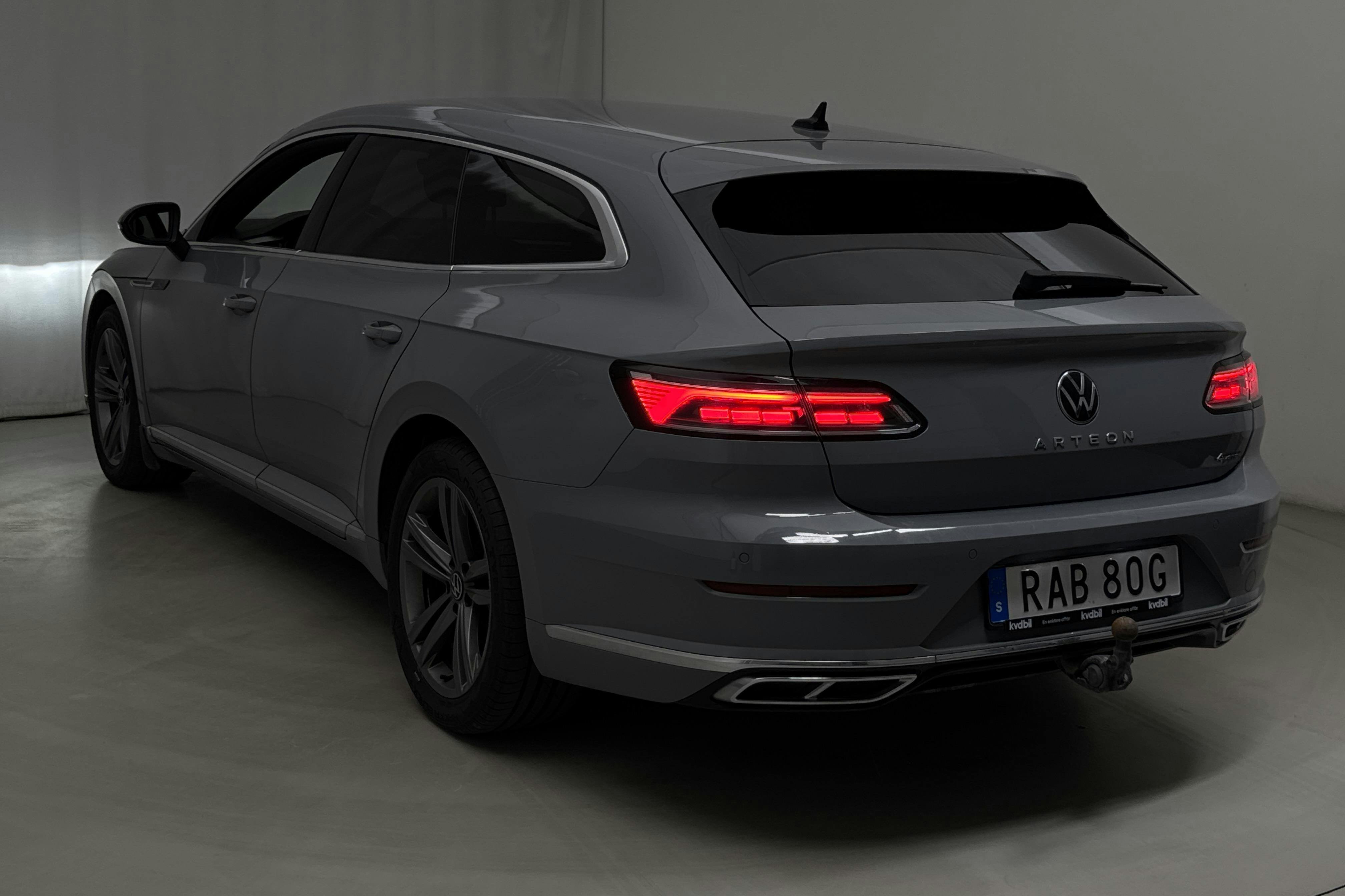 Vehicle Image 18