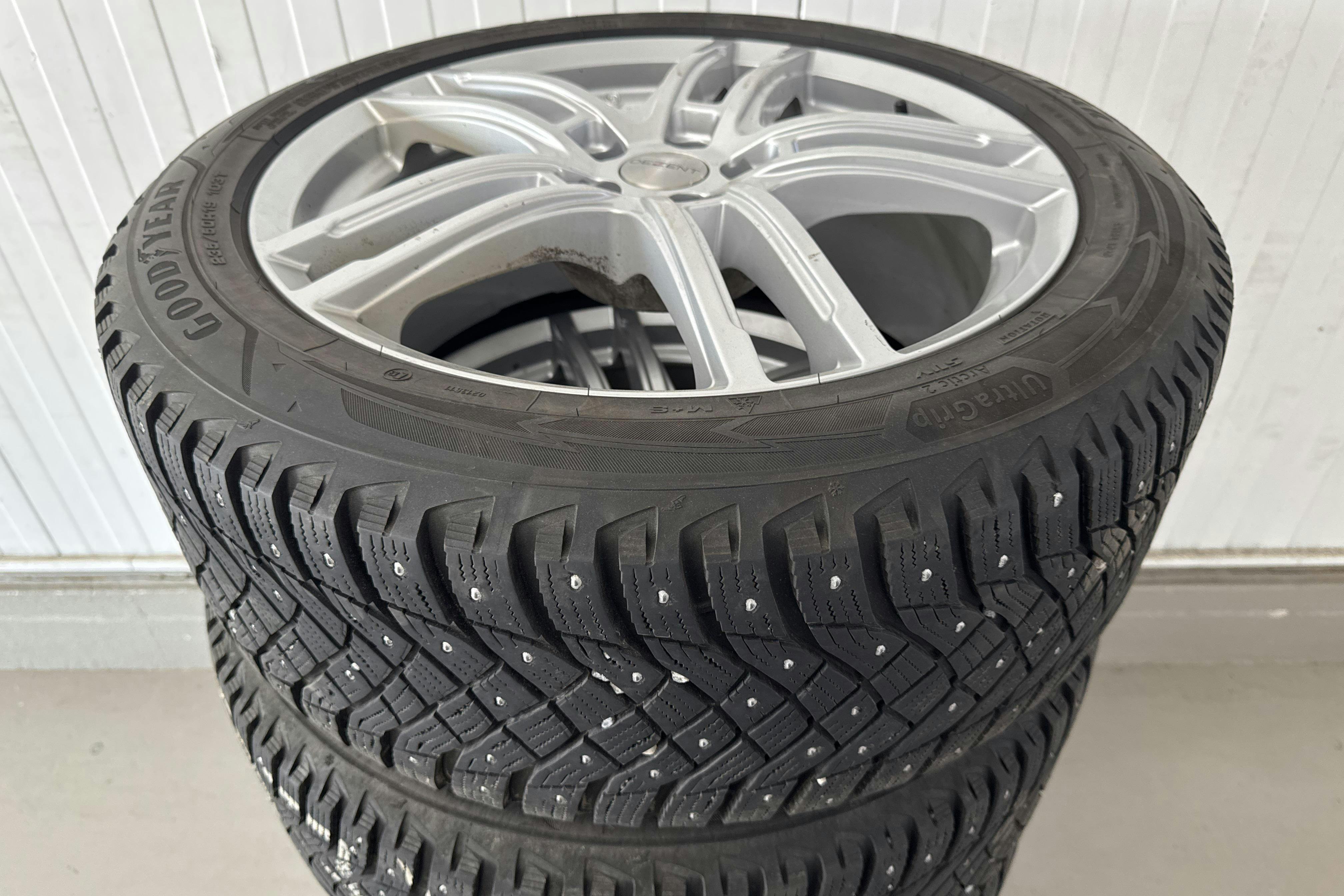 Vehicle Image 21