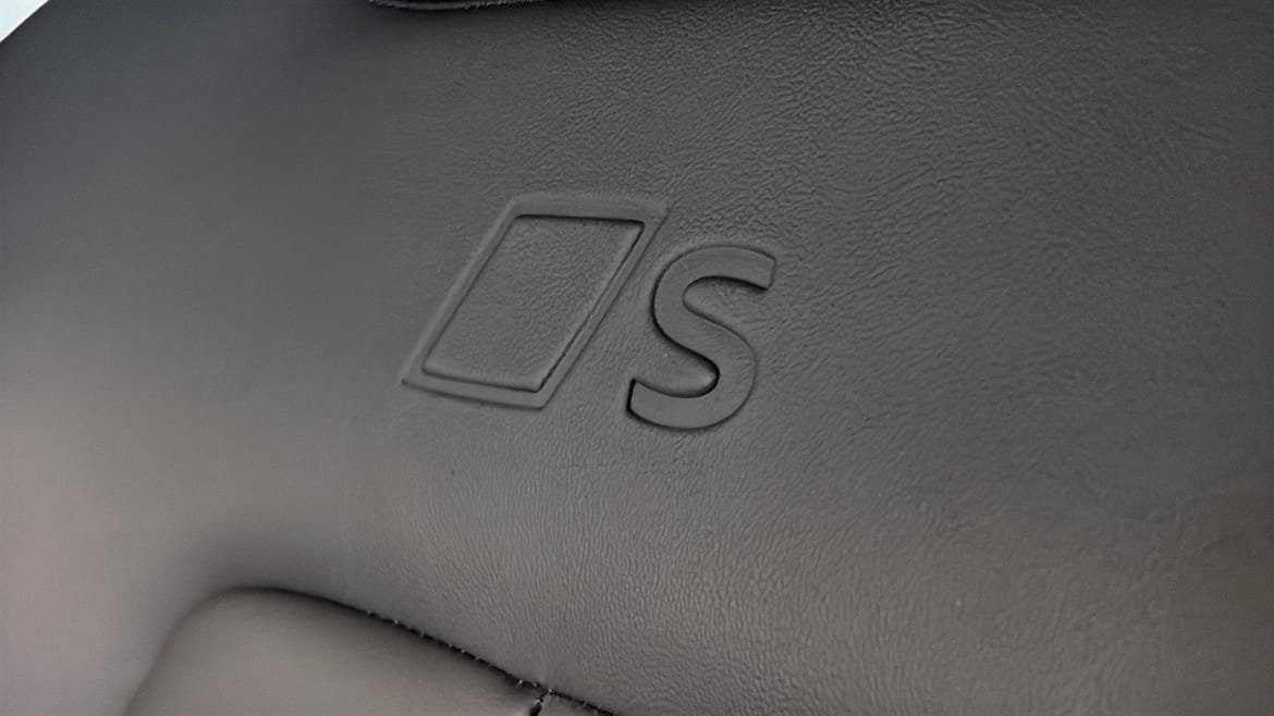 Vehicle Image 19