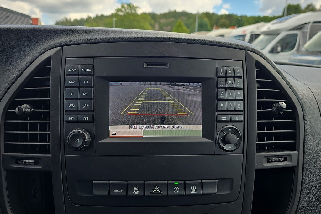 Vehicle Image 28
