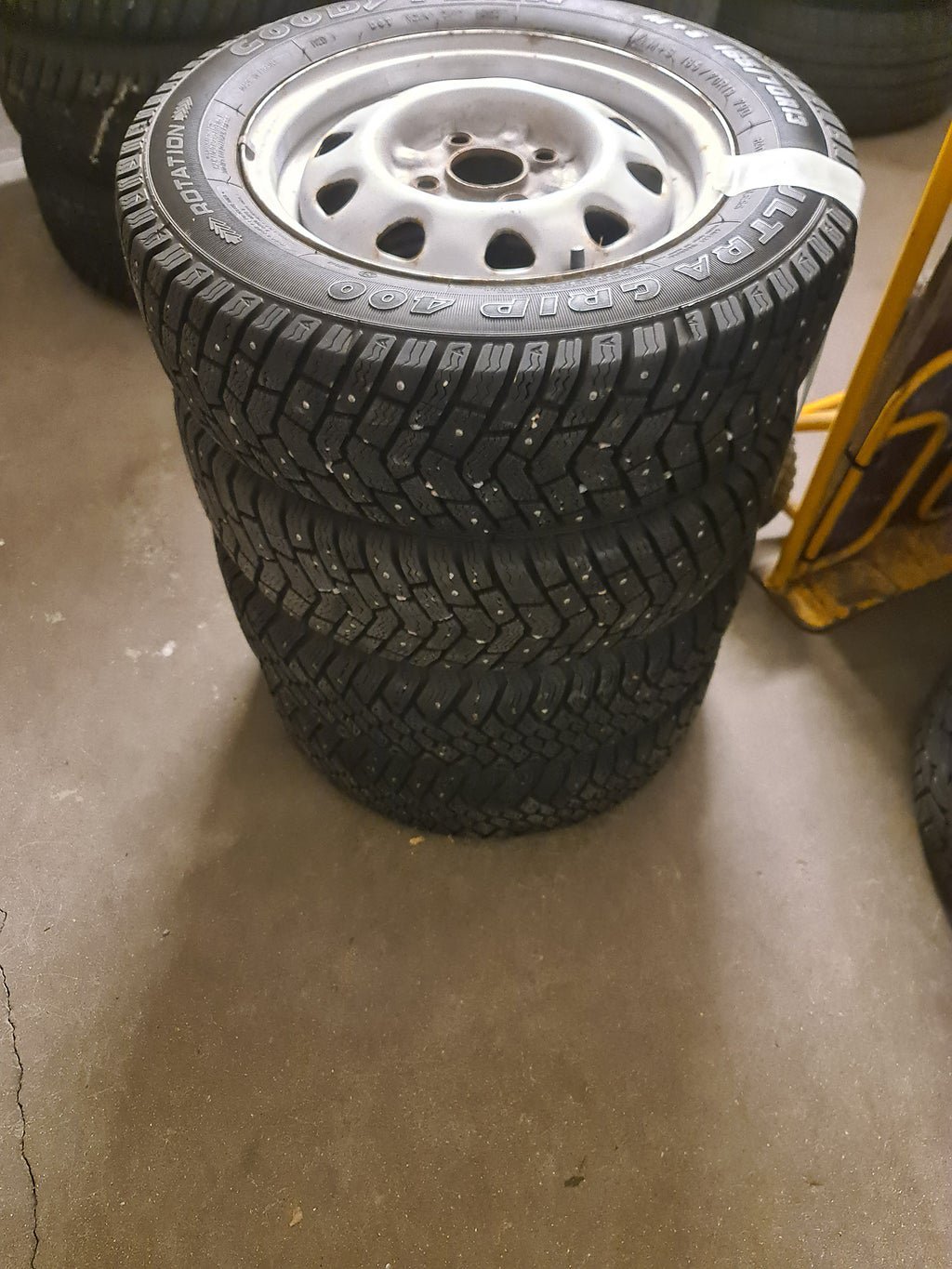 Vehicle Image 10