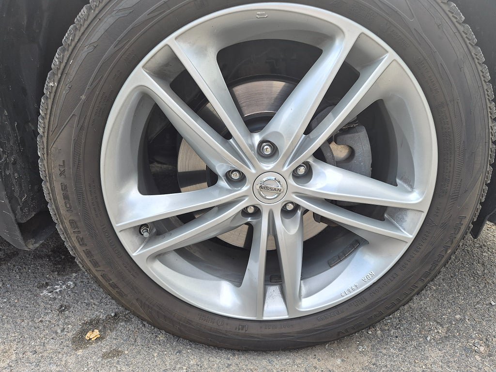 Vehicle Image 21
