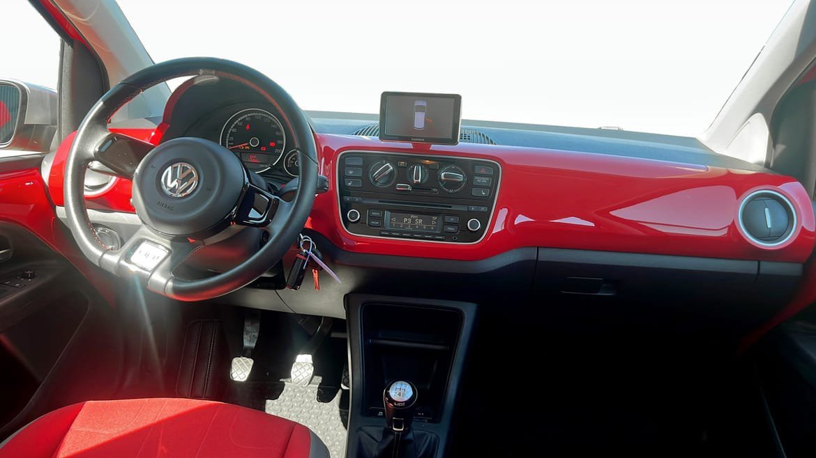 Vehicle Image 10