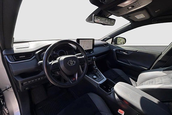 Vehicle Image 22