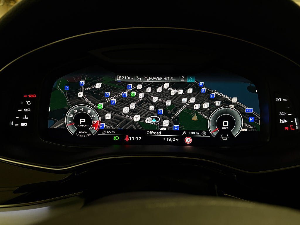 Vehicle Image 13