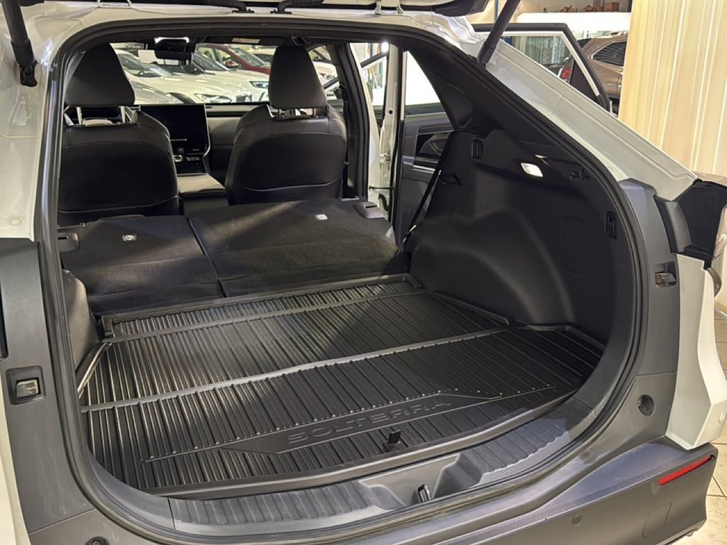Vehicle Image 15