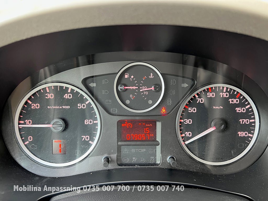 Vehicle Image 29