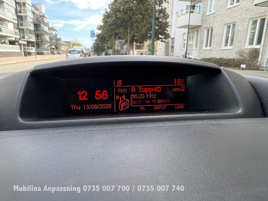 Vehicle Image 32