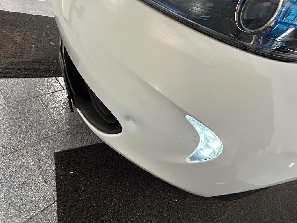 Vehicle Image 20