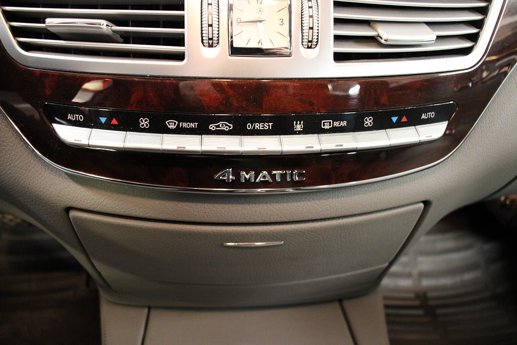 Vehicle Image 36