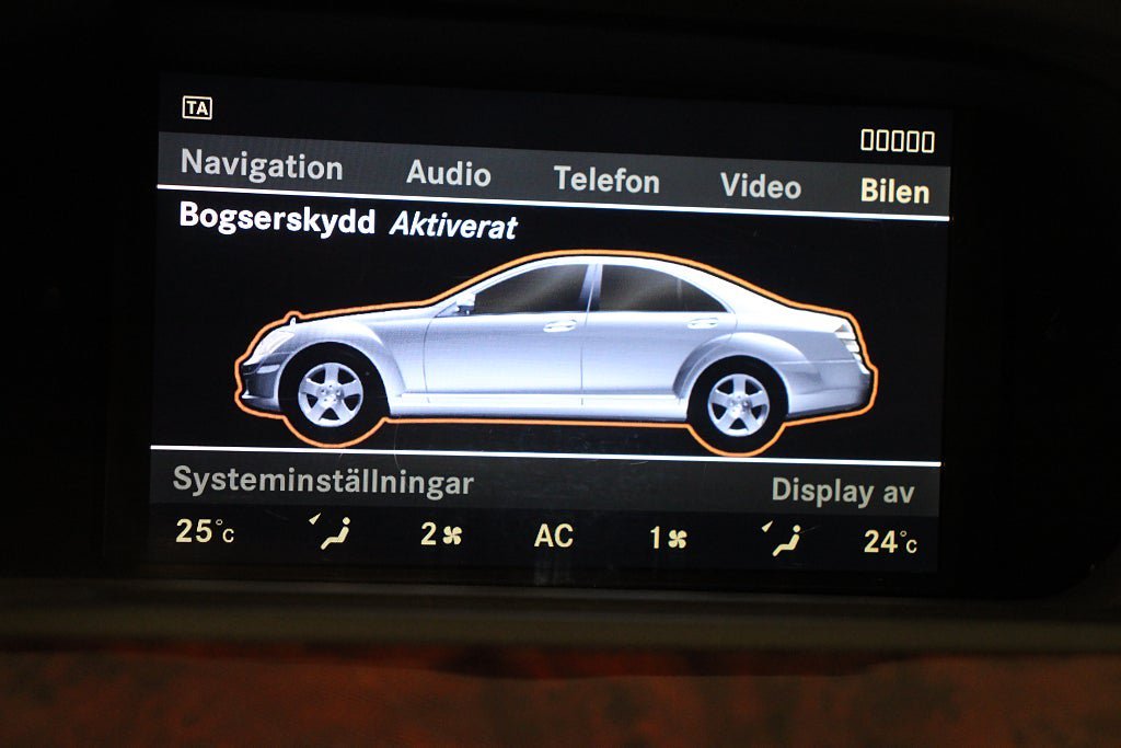Vehicle Image 38