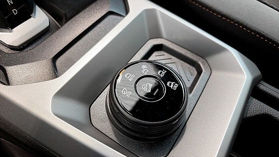 Vehicle Image 23