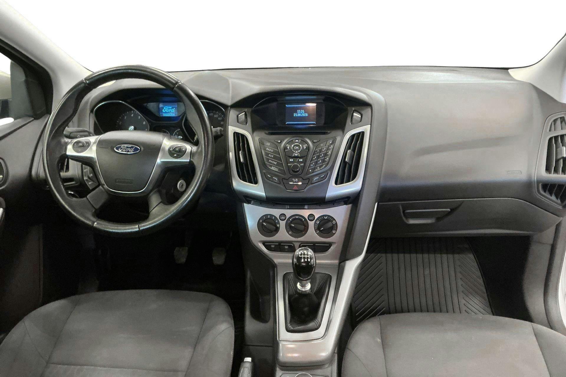 Vehicle Image 6