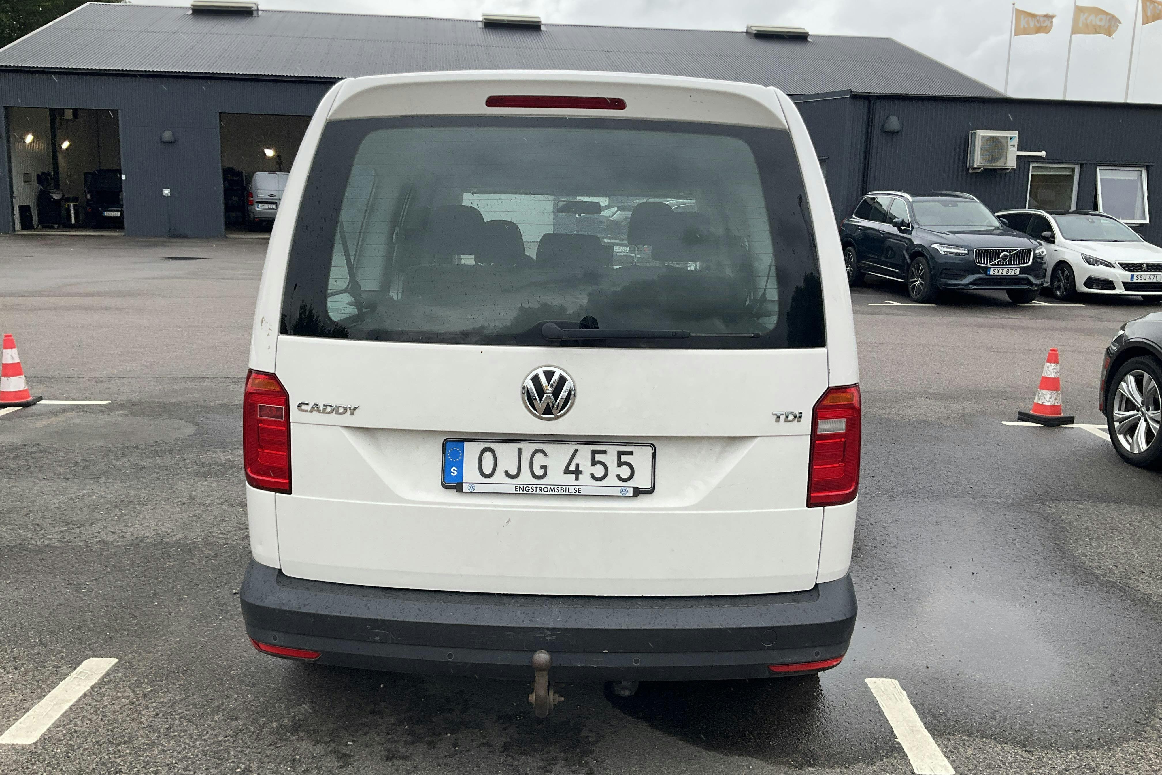 Vehicle Image 6