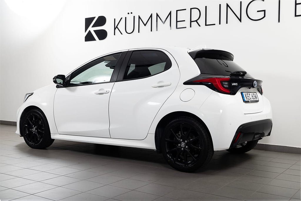 Vehicle Image 6