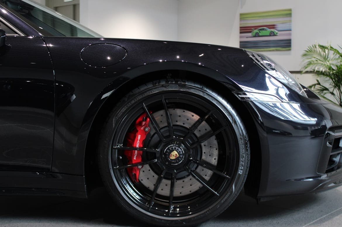 Vehicle Image 10