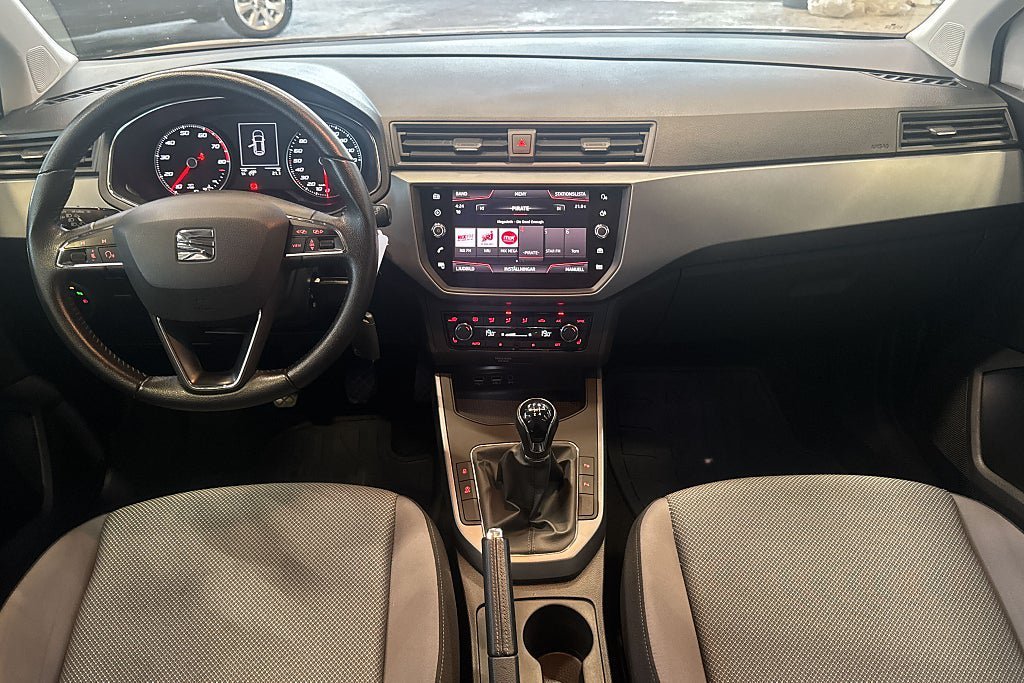 Vehicle Image 13