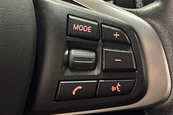Vehicle Image 27