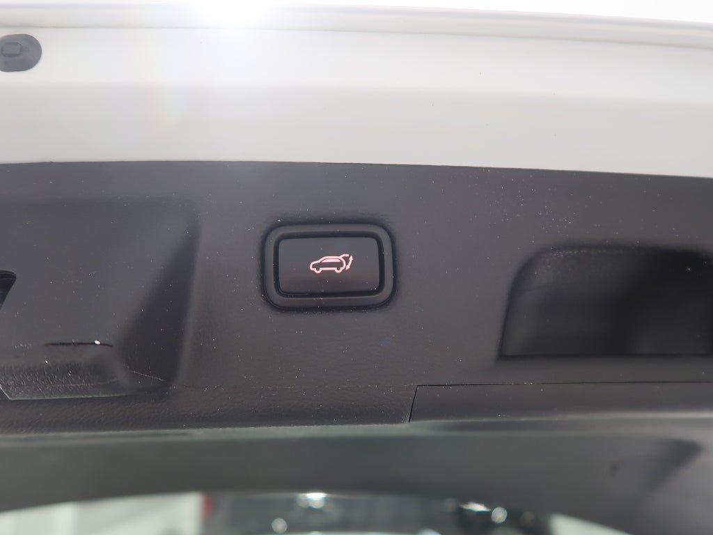 Vehicle Image 27