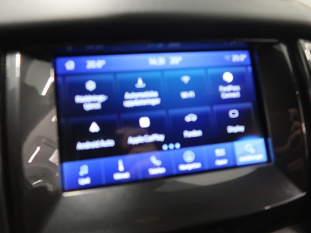 Vehicle Image 36