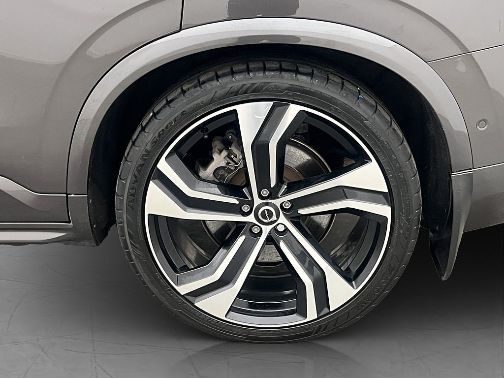 Vehicle Image 36