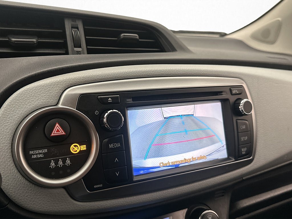 Vehicle Image 17