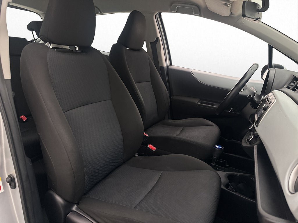 Vehicle Image 21
