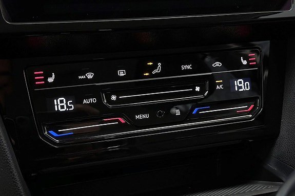 Vehicle Image 29