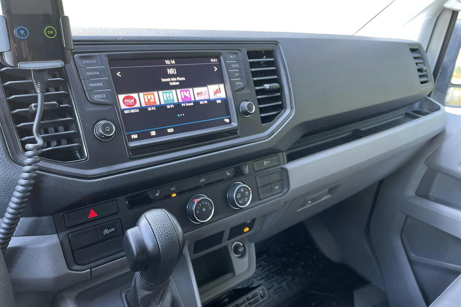 Vehicle Image 18