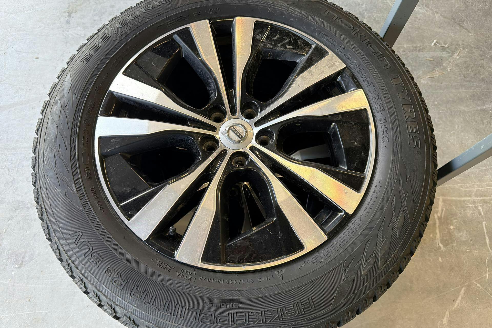 Vehicle Image 19