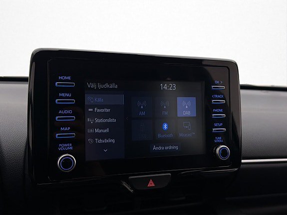 Vehicle Image 15