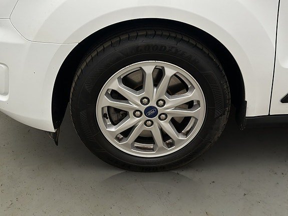 Vehicle Image 27