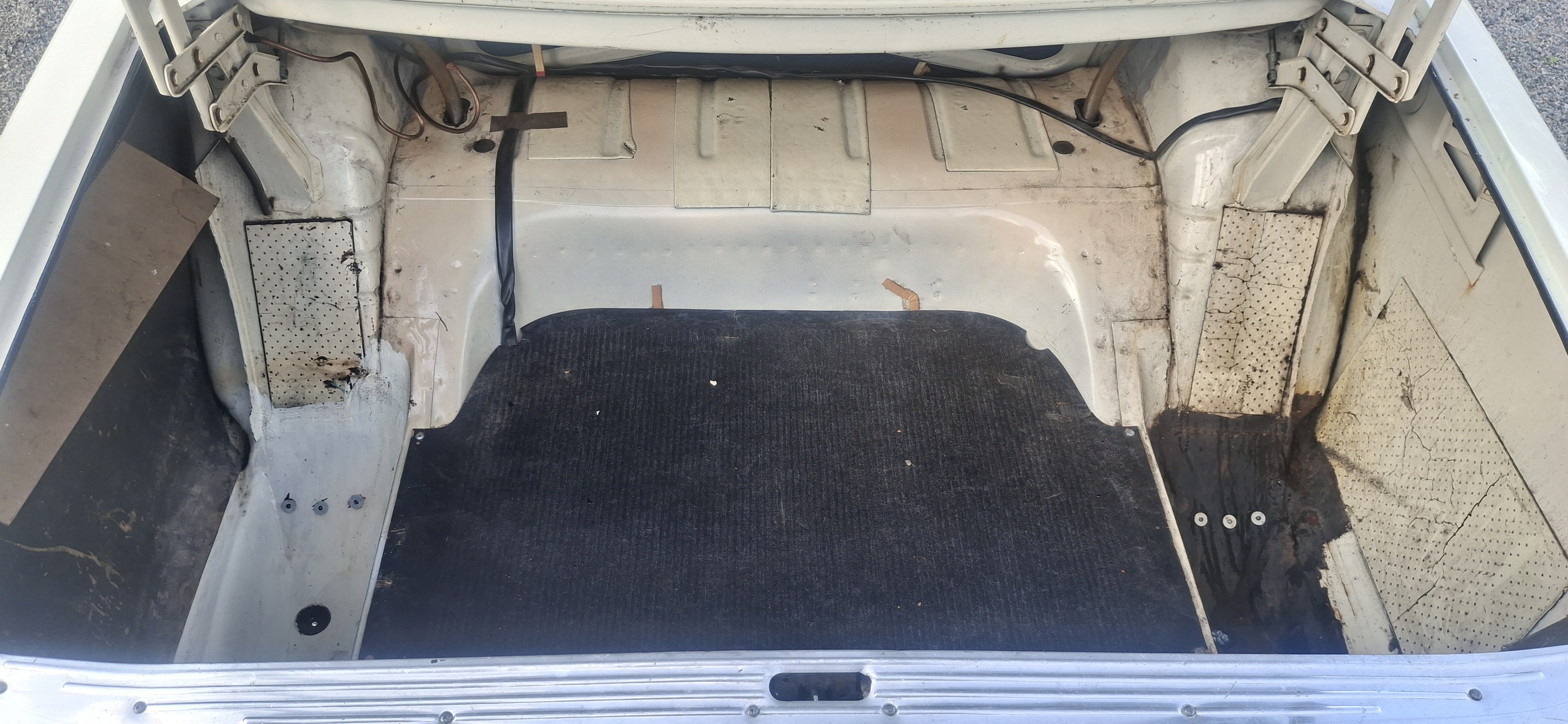 Vehicle Image 26